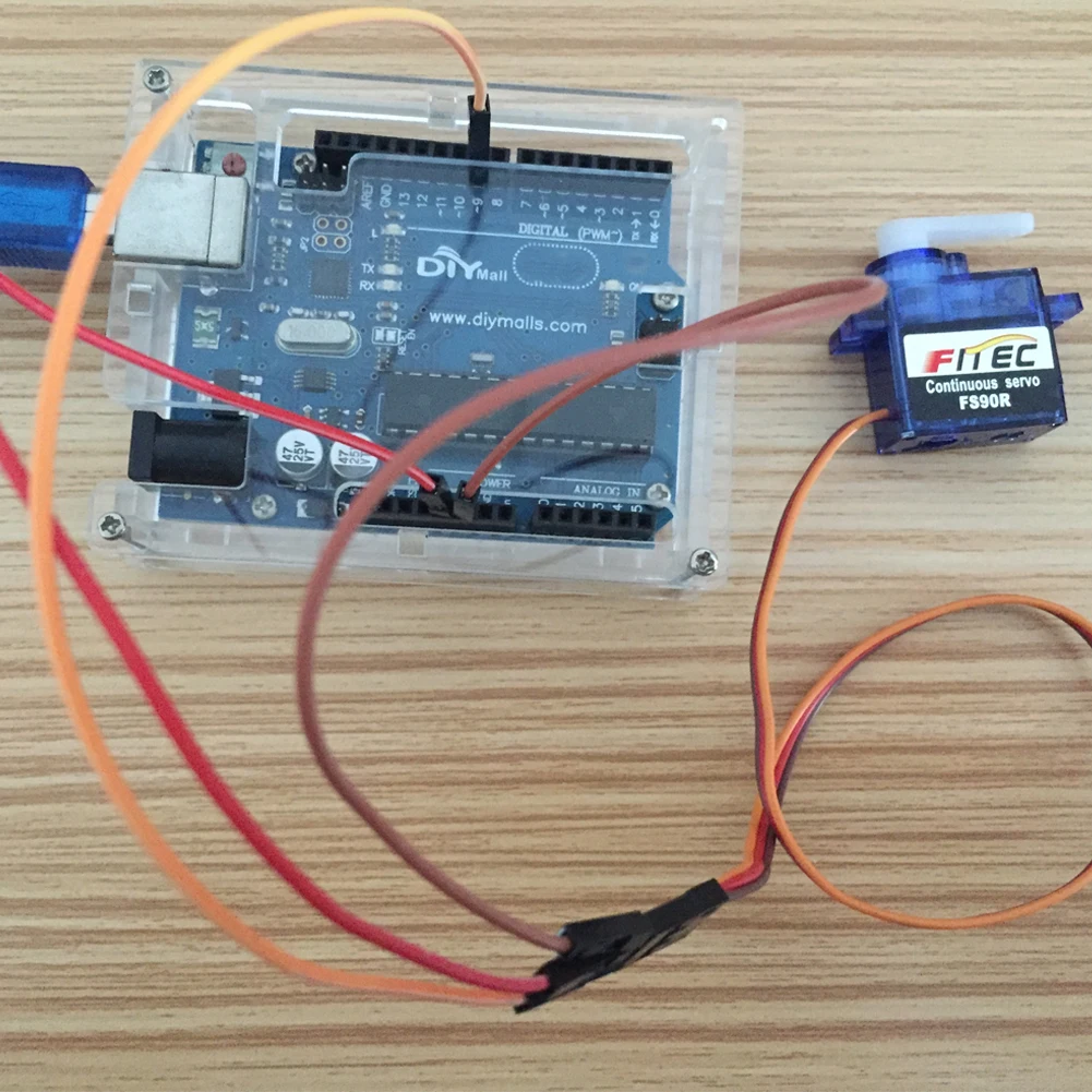 سيارة مؤازرة تعمل بالتحكم عن ب - مراجعة Smart Home Micro Bit وسعره